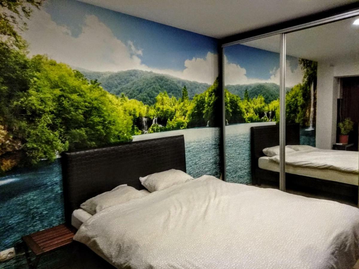 Cozy Downtown Oasis Apartment บูคาเรสต์ ภายนอก รูปภาพ